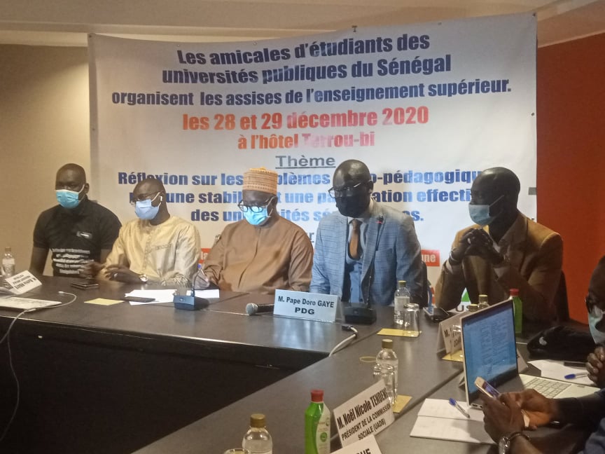 Crise dans les universités : Les amicales d’étudiants déposent un mémorandum