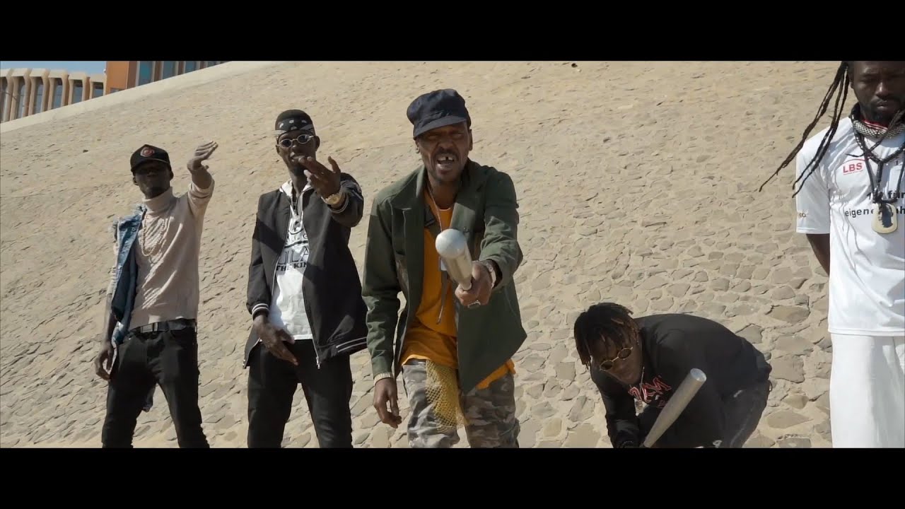 Nouveau clip : 10Mil Problemes clashe les rappeurs de Y en a marre