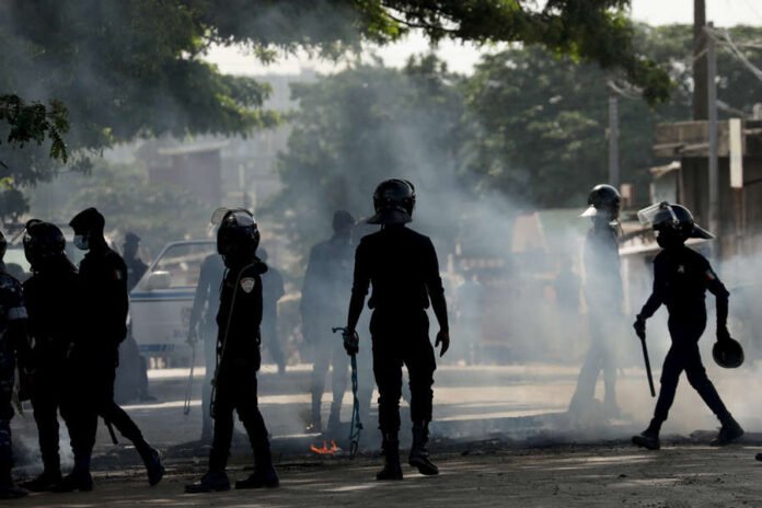 Affrontements chez le leader du Pastef : « Nous ne sommes pas venus chercher Sonko » (Police)
