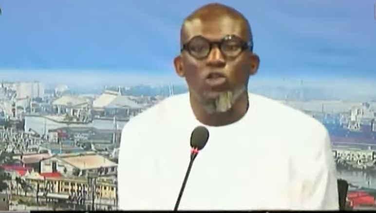 Assane Diouf avertit : « Khéh bi daay doga commencé…(vidéo)