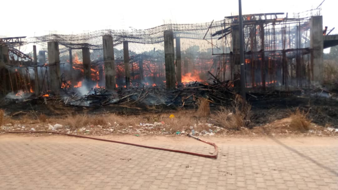 Urgent- Les chantiers de l’Université Assane Seck de Ziguinchor brulés (photos)