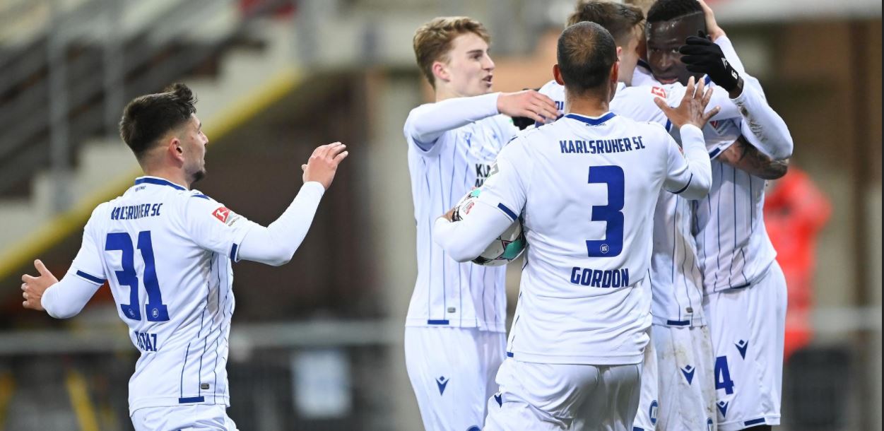 Allemagne : Babacar Gueye sauve Karlsruher SC