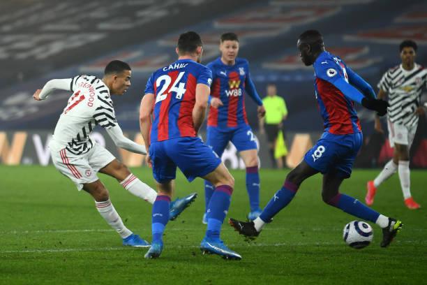 Crystal Palace: Cheikhou Kouyate parle de sa position comme défenseur central