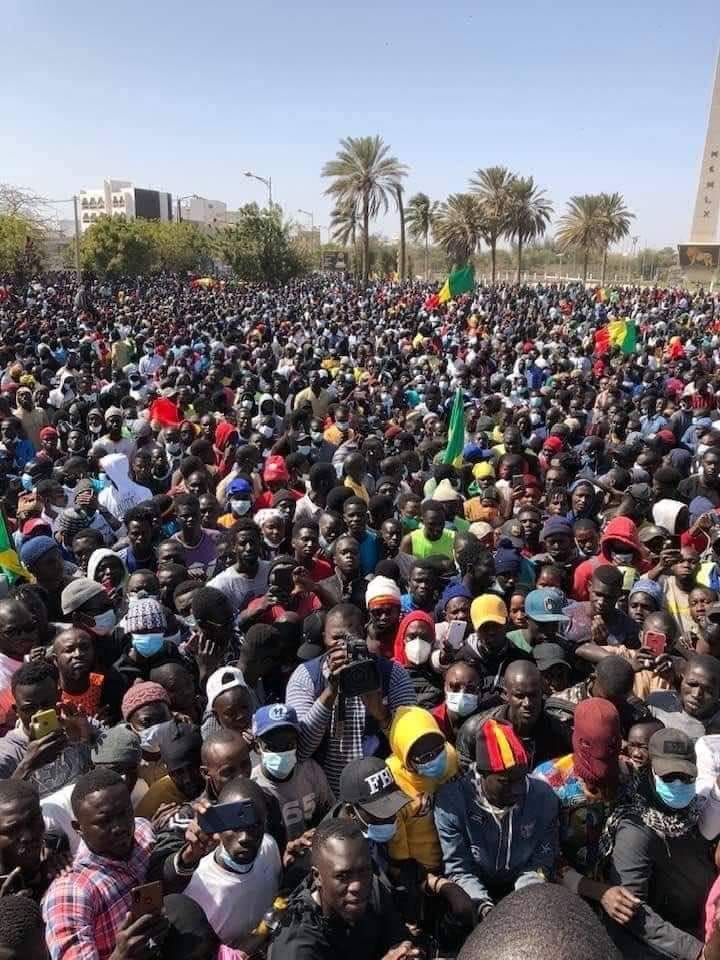 Manifs au Sénégal : Macky Sall va recevoir des représentants des jeunes