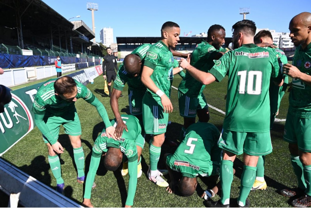 Coupe de France: Cheikh Ndoye et le Red Star font chuter Lens (vidéo)
