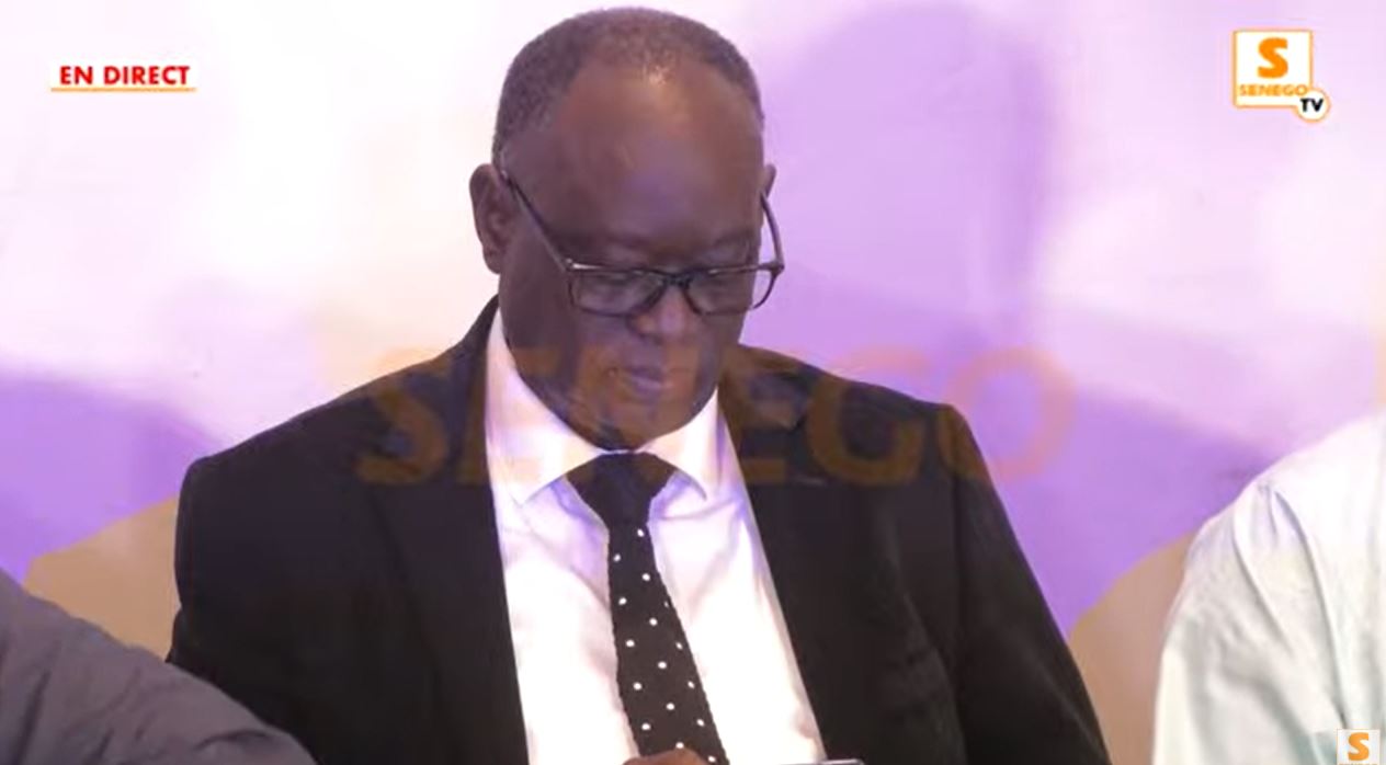 Revivez la conférence de presse de Me El Hadji Diouf (Senego Tv)