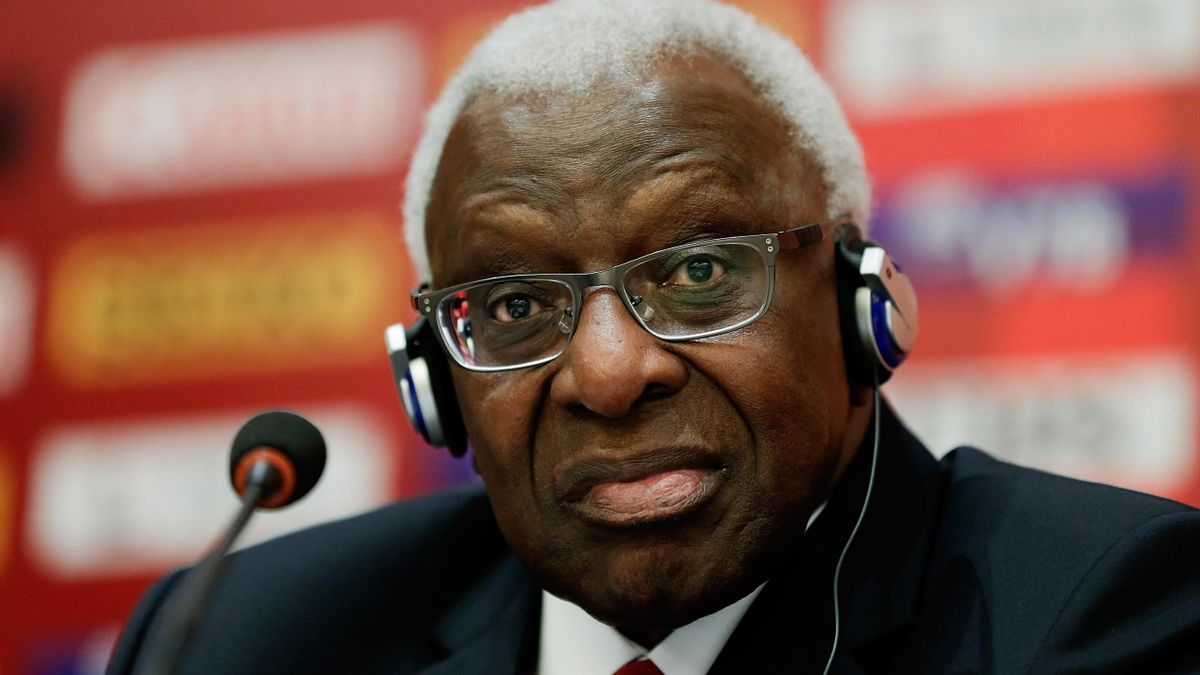 Caution de Lamine Diack : « Le Jaraaf va aliéner une partie de son patrimoine » (Pr Abdoulaye Sakho)