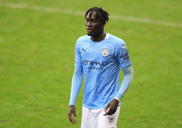 Angleterre: Le défenseur sénégalais Alpha Dionkou remporte la Premier League 2 avec Manchester City