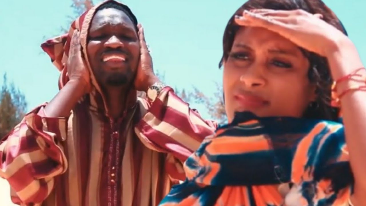 « Ya Rassoulilah » , Demba Guissé chante la gloire du Prophète (Clip officiel)