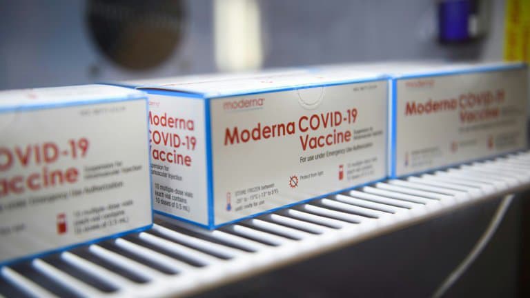 Covid-19 : L’Oms a accordé l’homologation d’urgence au vaccin de Moderna