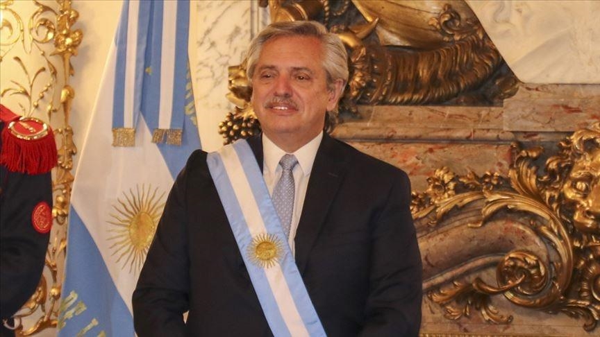 Vacciné au Spoutnik V : Le Président Argentin testé positif au Covid-19