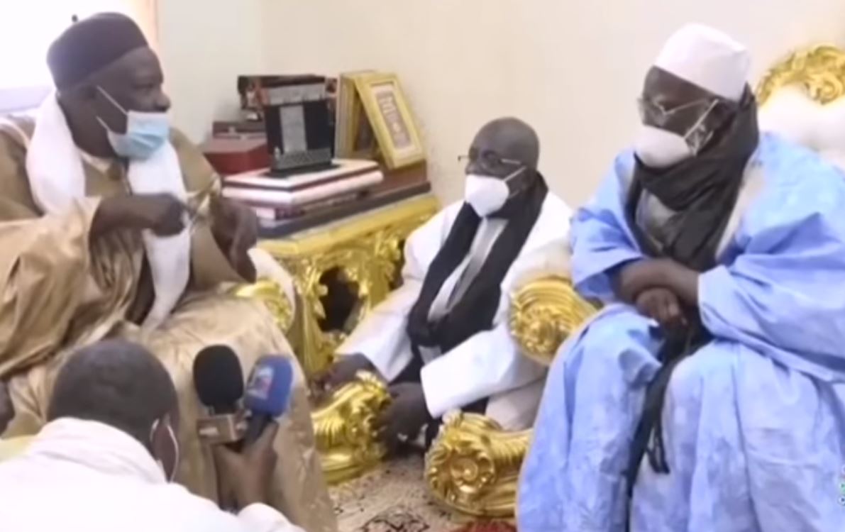 Touba : Serigne Mansour Sy Djamil chez Serigne Mountakha et Serigne Bass…(photos+vidéo)