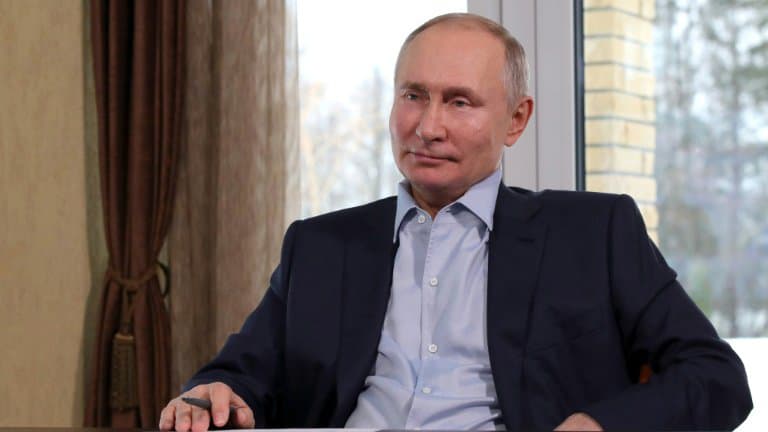 Vladimir-Poutine-lors-dune-videoconference-le-25-janvier-2021-depuis-une-residence-dEtat-a-Zavidovo-955929