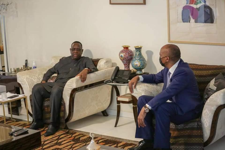 CAF: Le nouveau président reçu par Macky-(photos)