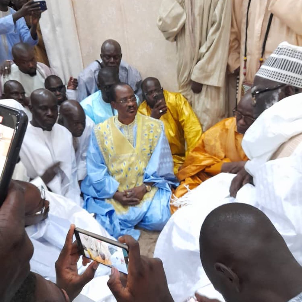 Ziar des Hizbou Tarkhiya chez Serigne Mountakha : Madické Niang parmi les talibés (5 photos)