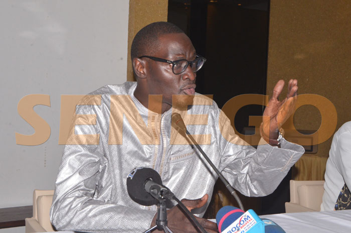 Présidentielle 2024 : Me Abdoulaye Tine annonce sa candidature