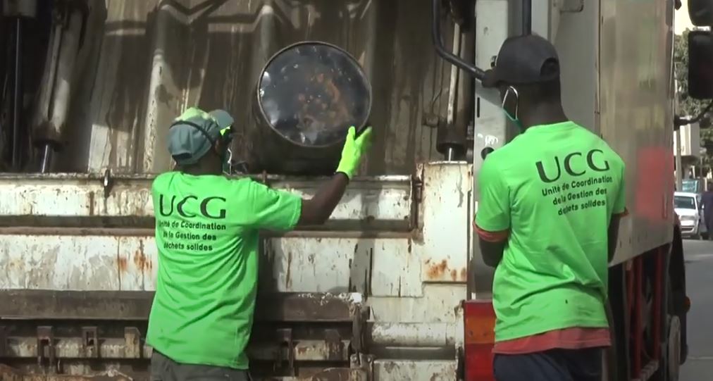 Korité : Opération de nettoyage dans les rues et marchés de Dakar par l’UCG