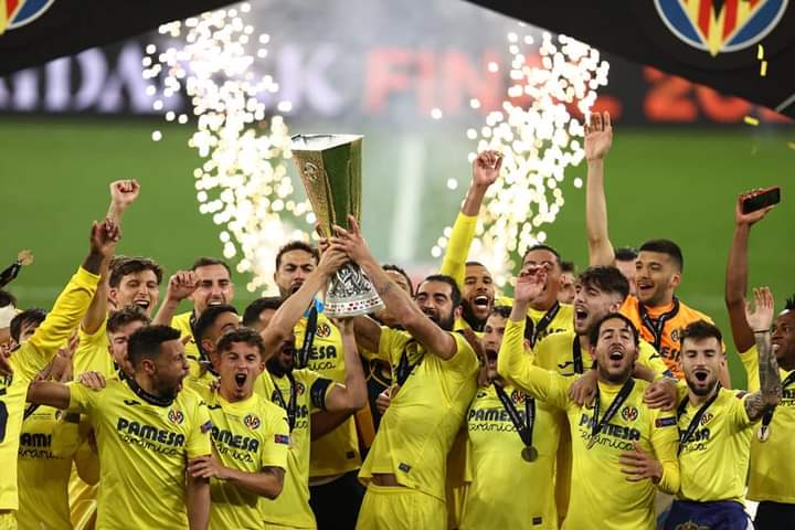 Europa Ligue : Villarreal bat Manchester United et remporte la finale