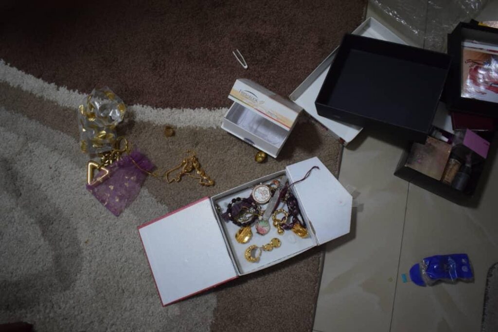 La présentatrice, Zeyna Bamba de Seneweb cambriolée : Des bijoux en or et de l’argent emportés (Photo)