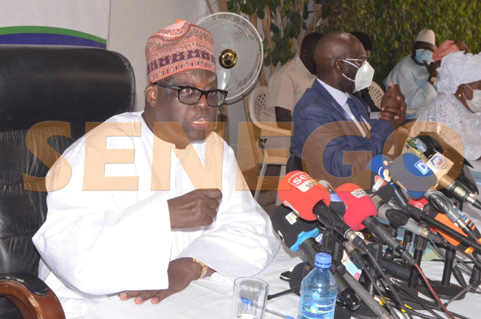 Dialogue national : Macky Sall sort Moustapha Niasse de sa retraite