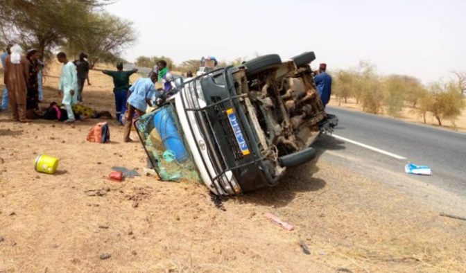 Axe Touba-Linguère : Un minicar se renverse : 1 mort et 11 blessés