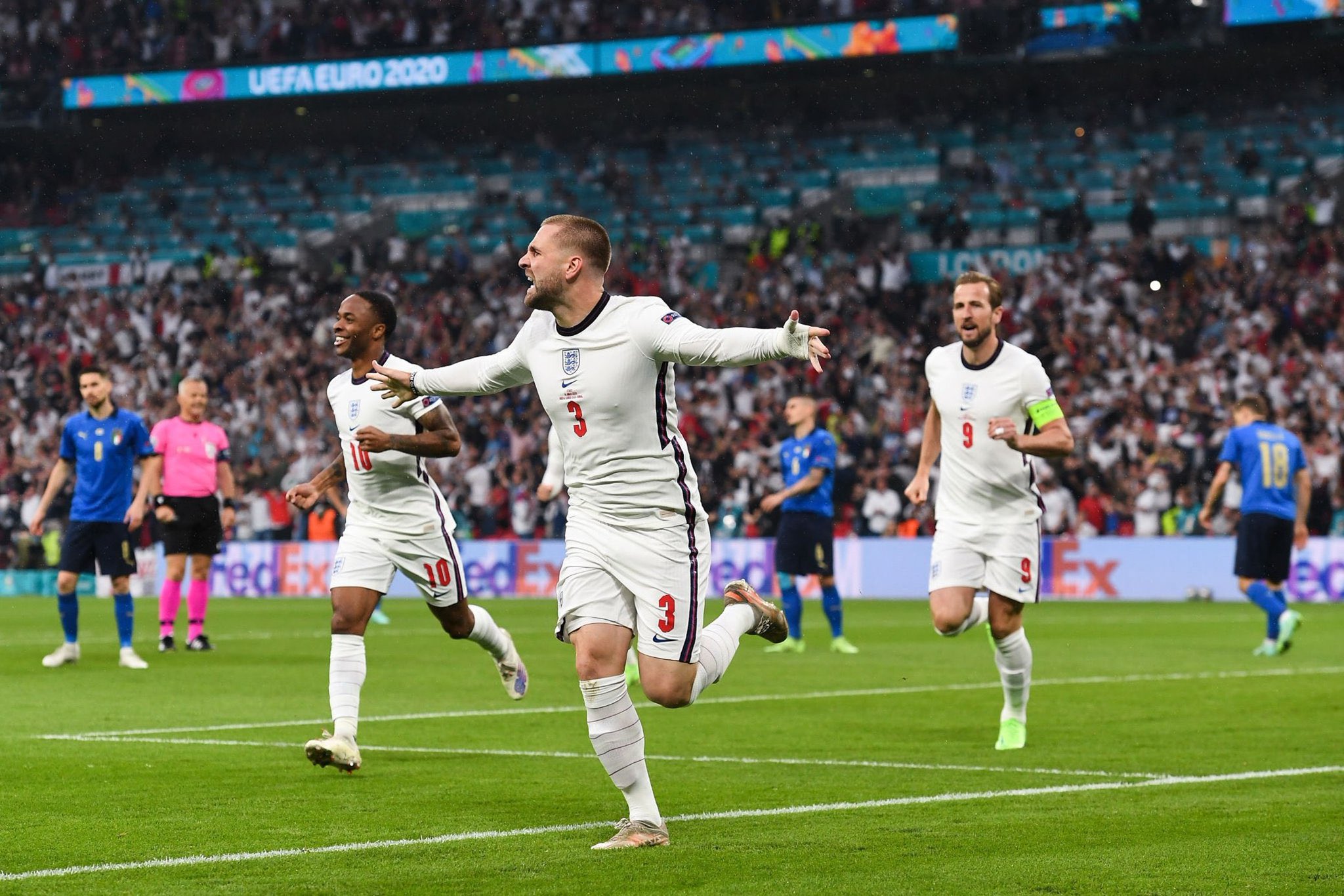 Angleterre – Italie: Luke Shaw lance les Anglais dans cette finale de l’Euro (vidéo)