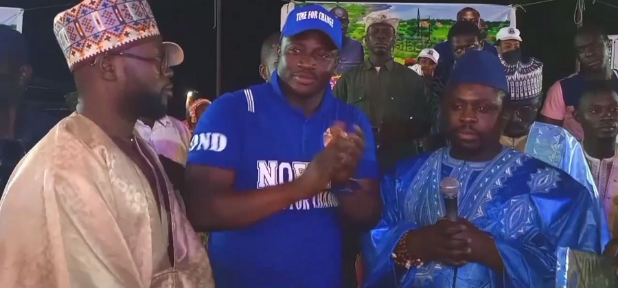 Kaolack : Ousmane Noël Dieng plébiscité par des petits-fils de Mame Khalifa Niass (Vidéo)