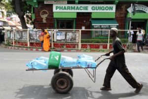 Traitement anti-Covid 19 à domicile : Ruée dans les pharmacies !