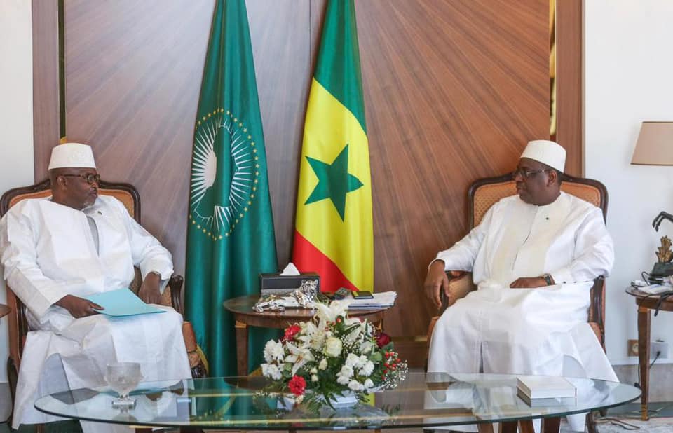 Décès d’Alioune Badara Cissé : Macky Sall peiné