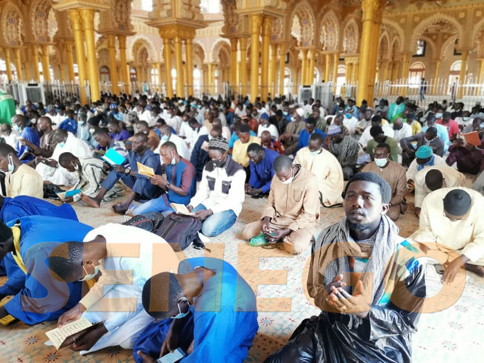(15 Photos) Journée de Khassidas : Masalikoul Jinane respecte le ndiguël du Khalife