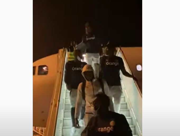 Elim. Mondial 2022 – Congo vs Sénégal : Regardez l’arrivée des Lions de la Téranga à Brazzaville !