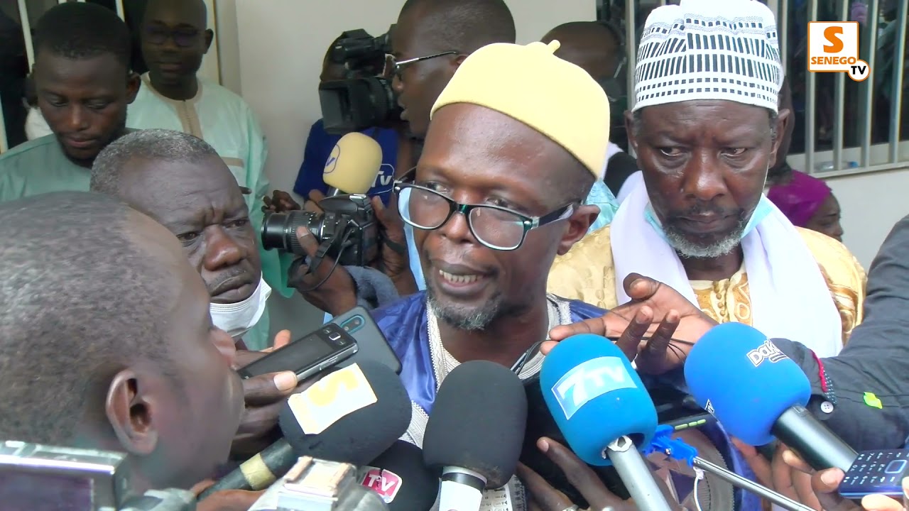 Cheikh Bara Doly : « Macky Sall doit prendre Touba au sérieux, les gens sont fatigués SenegoTv)