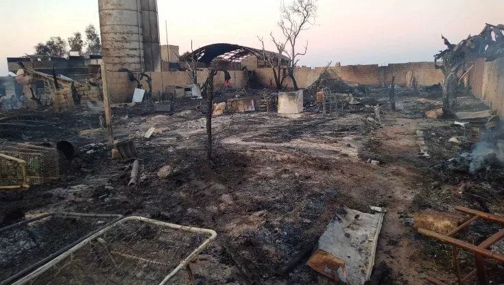 Plus de 1000 cases détruites : Un incendie se propage dans un village à Kédougou (vidéo)