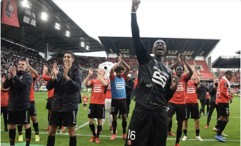 Rennes : Le coach Bruno Génésio est content pour son gardien Alfred Gomis