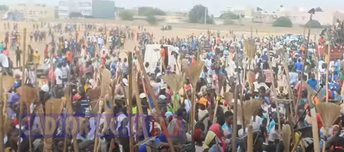 Préparatifs Gamou 2021: Le Champs des courses déjà pris d’assaut par les Moustarchidines(vidéo)