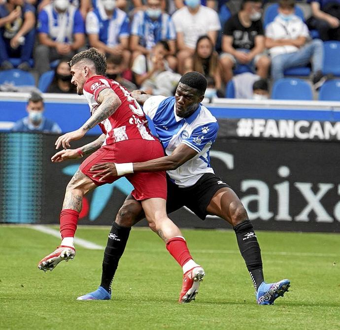 Deportivo Alaves : Mamadou Loum Ndiaye s’adapte à LaLiga
