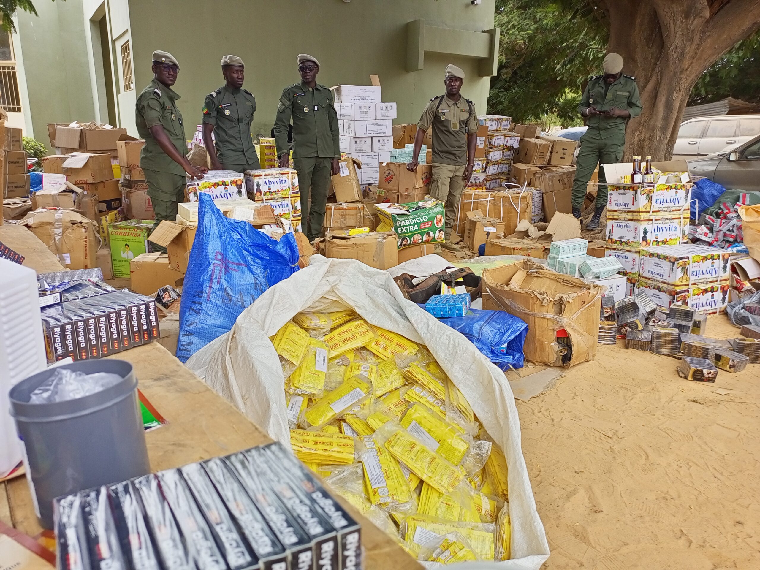 Stupéfiants : Les douaniers sénégalais interceptent des trafiquants