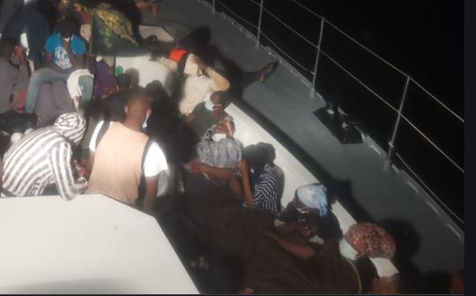 Arrestation d’un recruteur de migrants en partance vers le Liban : 17 filles interceptées à l’AIBD