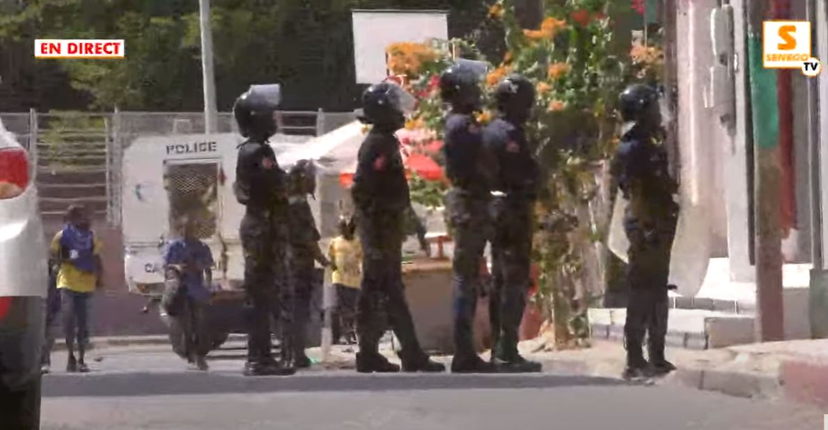 Direct Arrestation Barthélémy Dias : Affrontements à Baobab, Point de presse de YAW, arrivée Barth