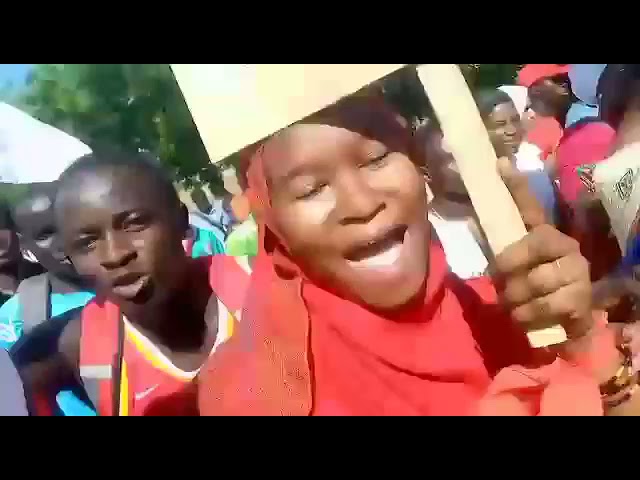 Pour des meilleures conditions d’études, les étudiants de Bambey ont manifesté ce samedi (Vidéo)