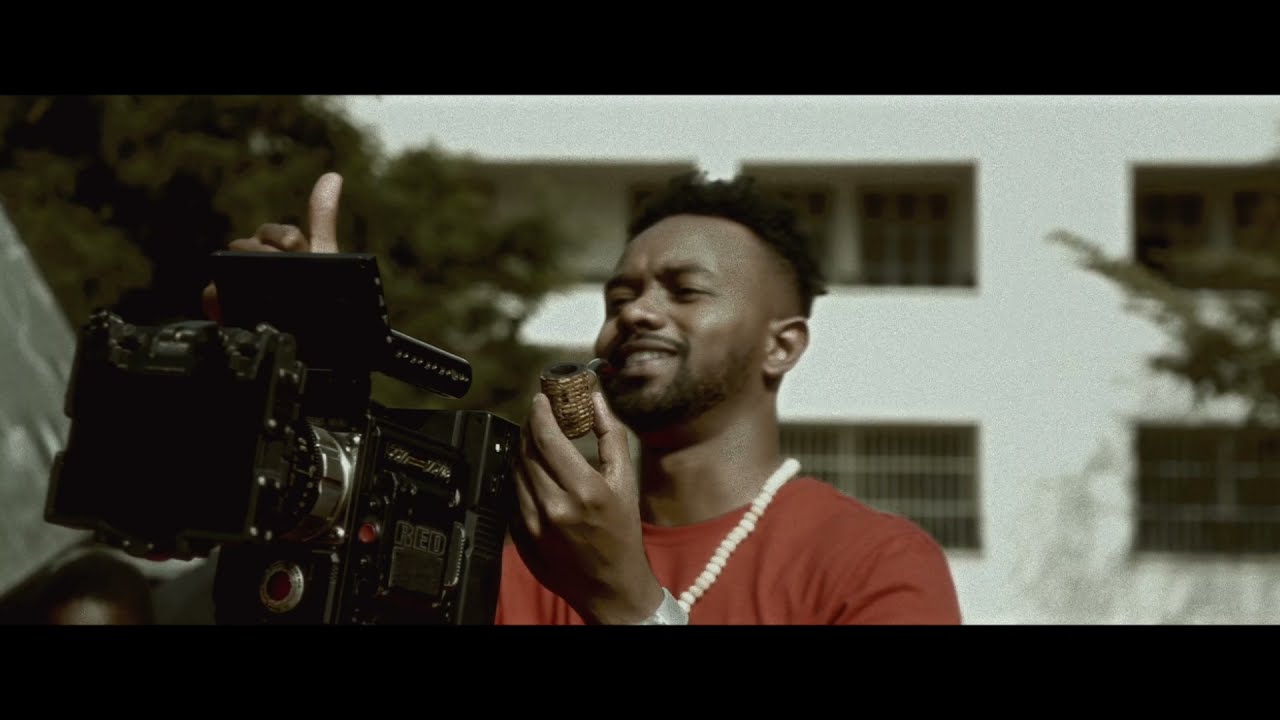 « Sembène », Elzo Jamdong sort un chef d’oeuvre à couper le souffle (Vidéo officielle)