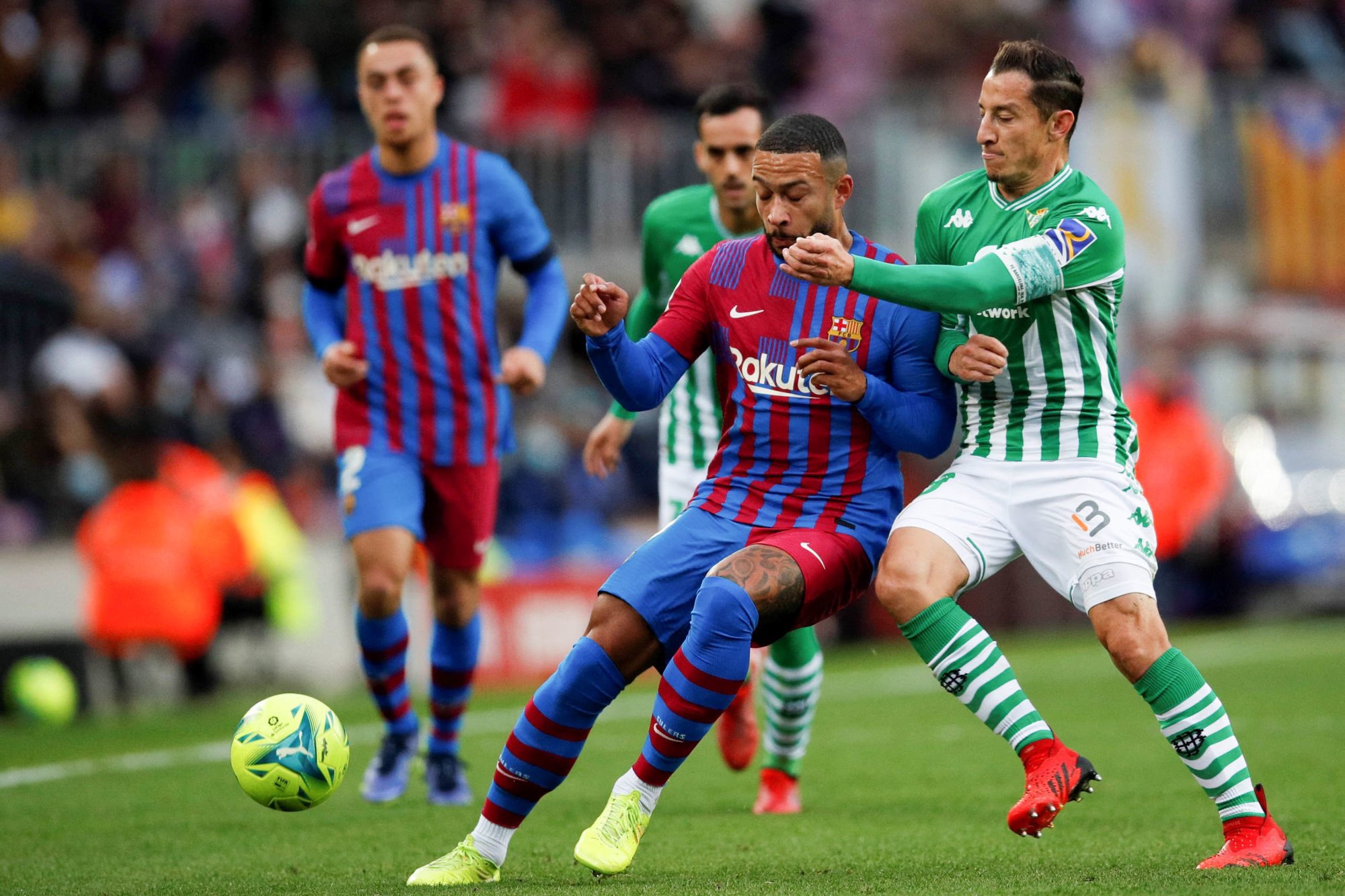 Liga: Le Barça s’incline à domicile contre Bétis (vidéo)