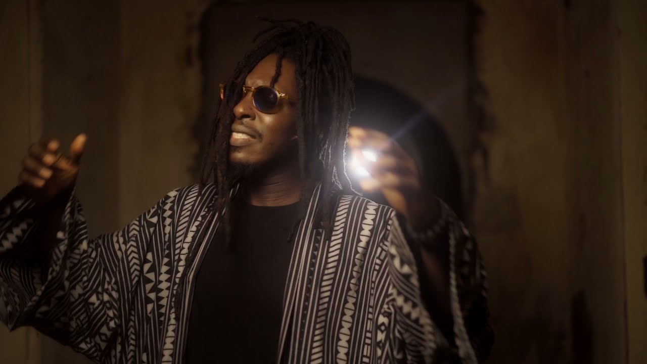« Baal ma »: Le très beau clip de Daaraj Family (Vidéo officielle)