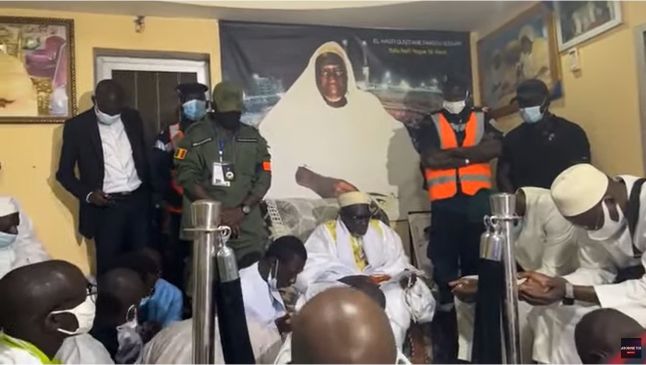 Visite de courtoisie des leaders de YAW chez l’imam de Bignona ElHadji Ousmane Fansou Bodian