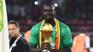 Champion d’Afrique : Sadio Mané entre dans le cercle fermé des joueurs africains ayant remporté la Ligue des champions et la Can