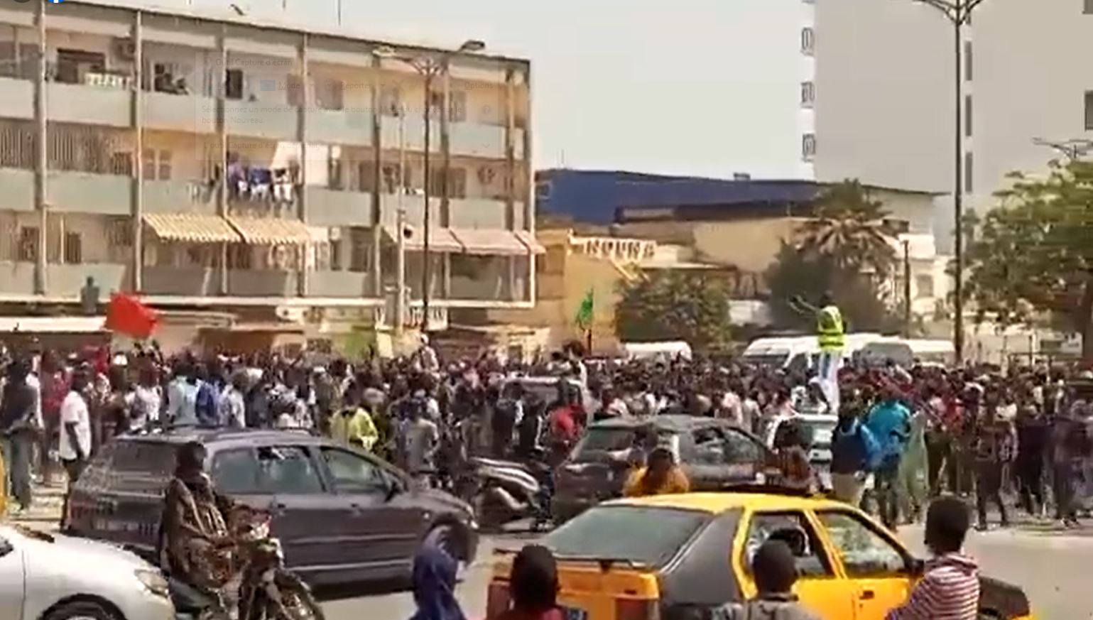 Rejet criminalisation homosexualité : Les jeunes improvisent une marche (Vidéo)