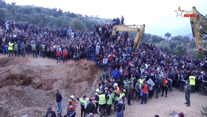 Maroc : Tentative de sauvetage du petit Rayan coincé dans un puits depuis 4 jours (vidéo)