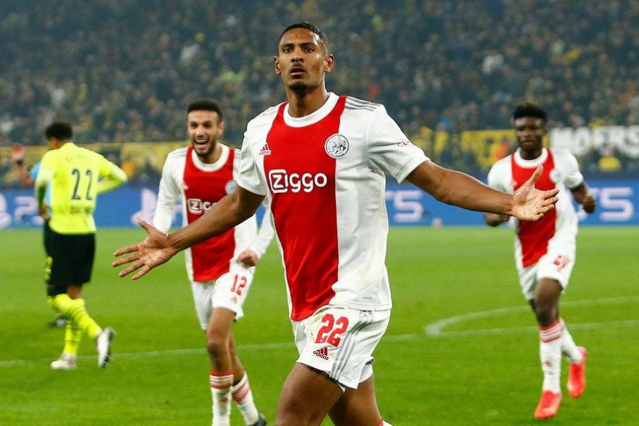 Ligue des Champions: Sébastien Haller affole les compteurs