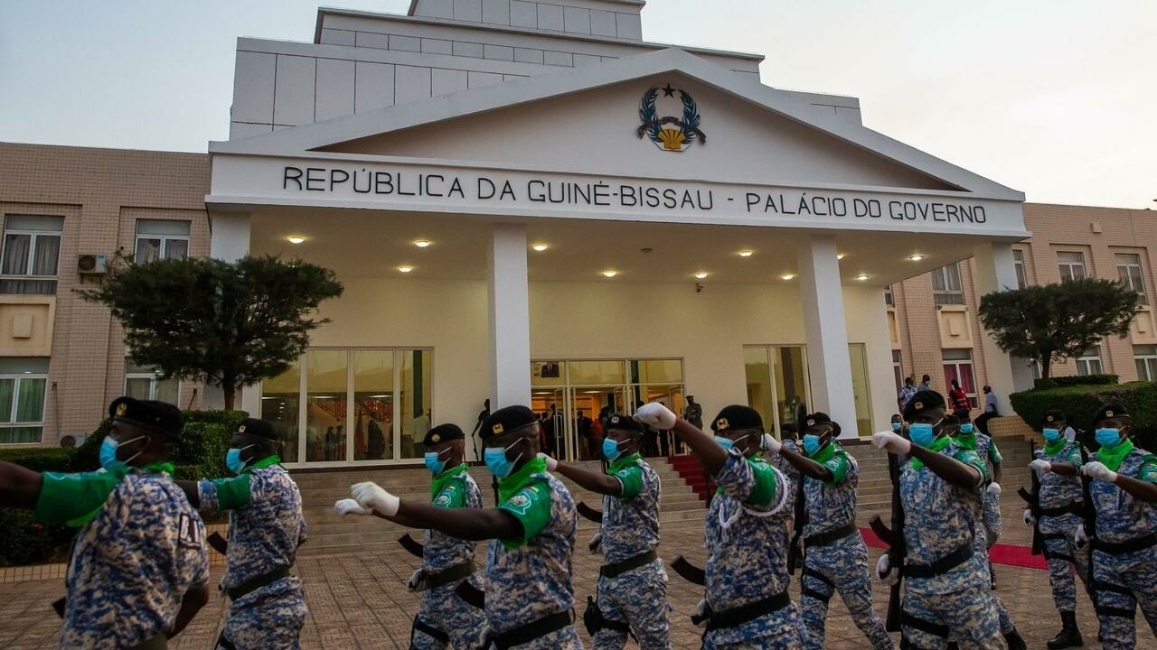 Coup d’Etat en Guinée Bissau ? La confusion après des tirs signalés autour du palais