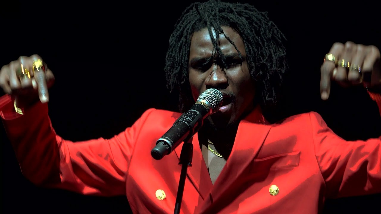 Amadeus dévoile son nouveau single « Méritéwoumala » (Clip officiel)